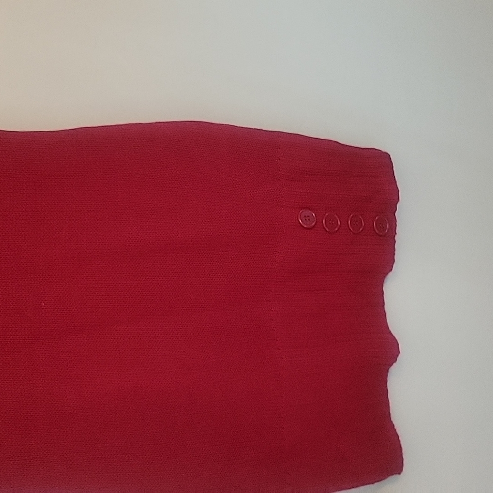 Sweater - Picture 8 of 11